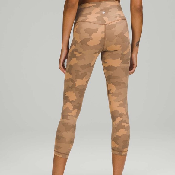 Women’s Lululemon Align High-Rise Crop Leggings - Picture 2 of 6